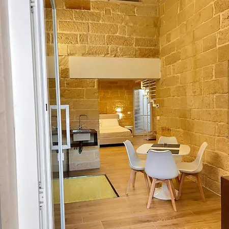 בית הארחה Petra Dimora Leccese 3*