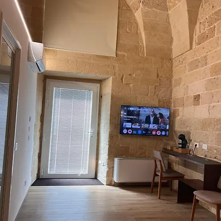 Petra Dimora Leccese בית הארחה