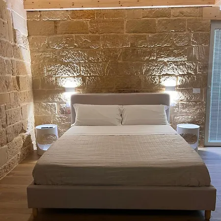 בית הארחה Petra Dimora Leccese לצ'ה