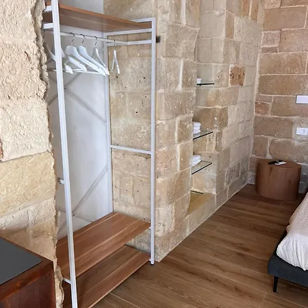 Petra Dimora Leccese בית הארחה 3*